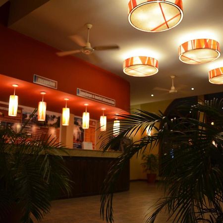 Marcopolo Suites Iguazu Пуерто Игуасу Екстериор снимка