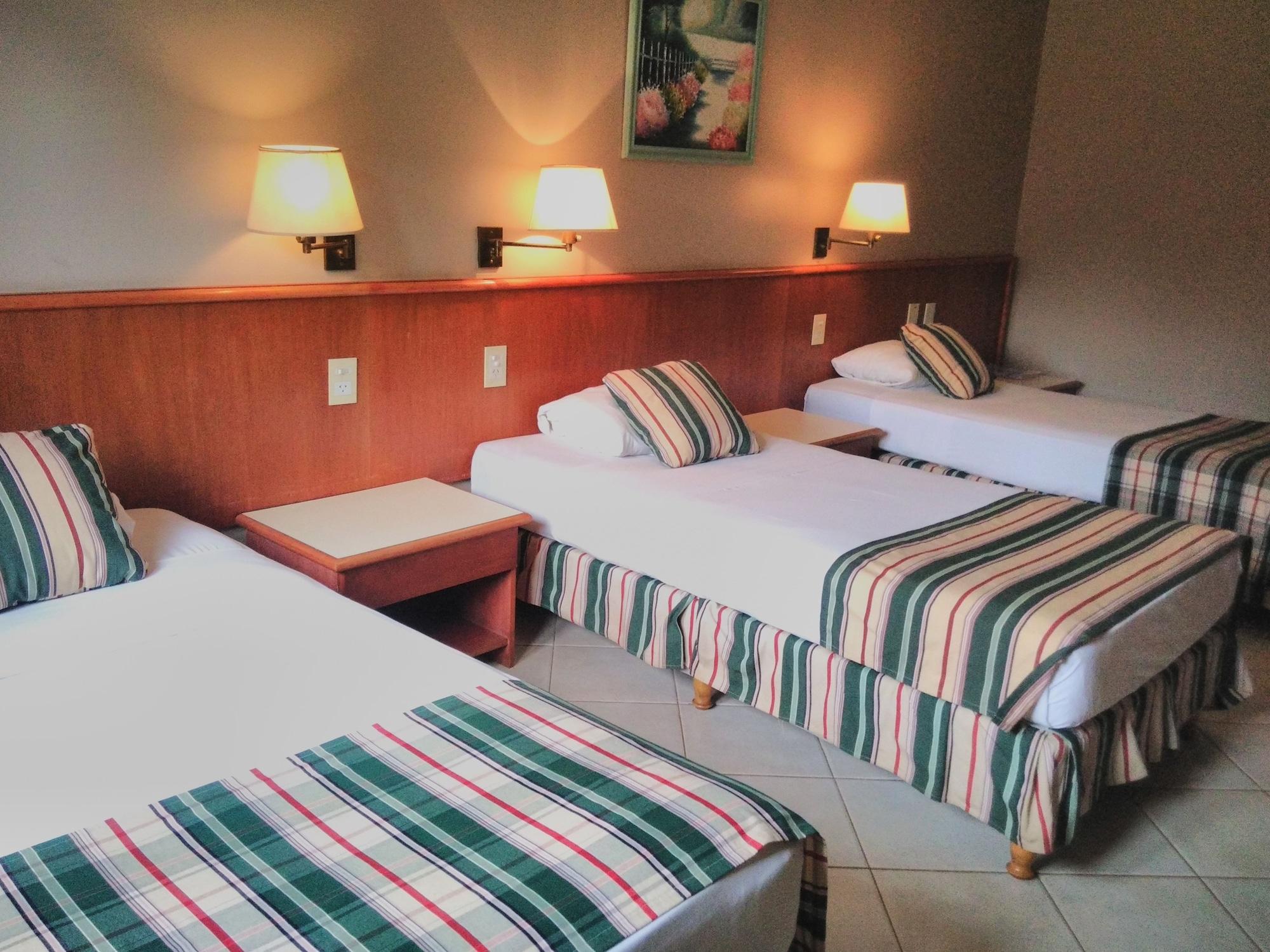 Marcopolo Suites Iguazu Пуерто Игуасу Екстериор снимка