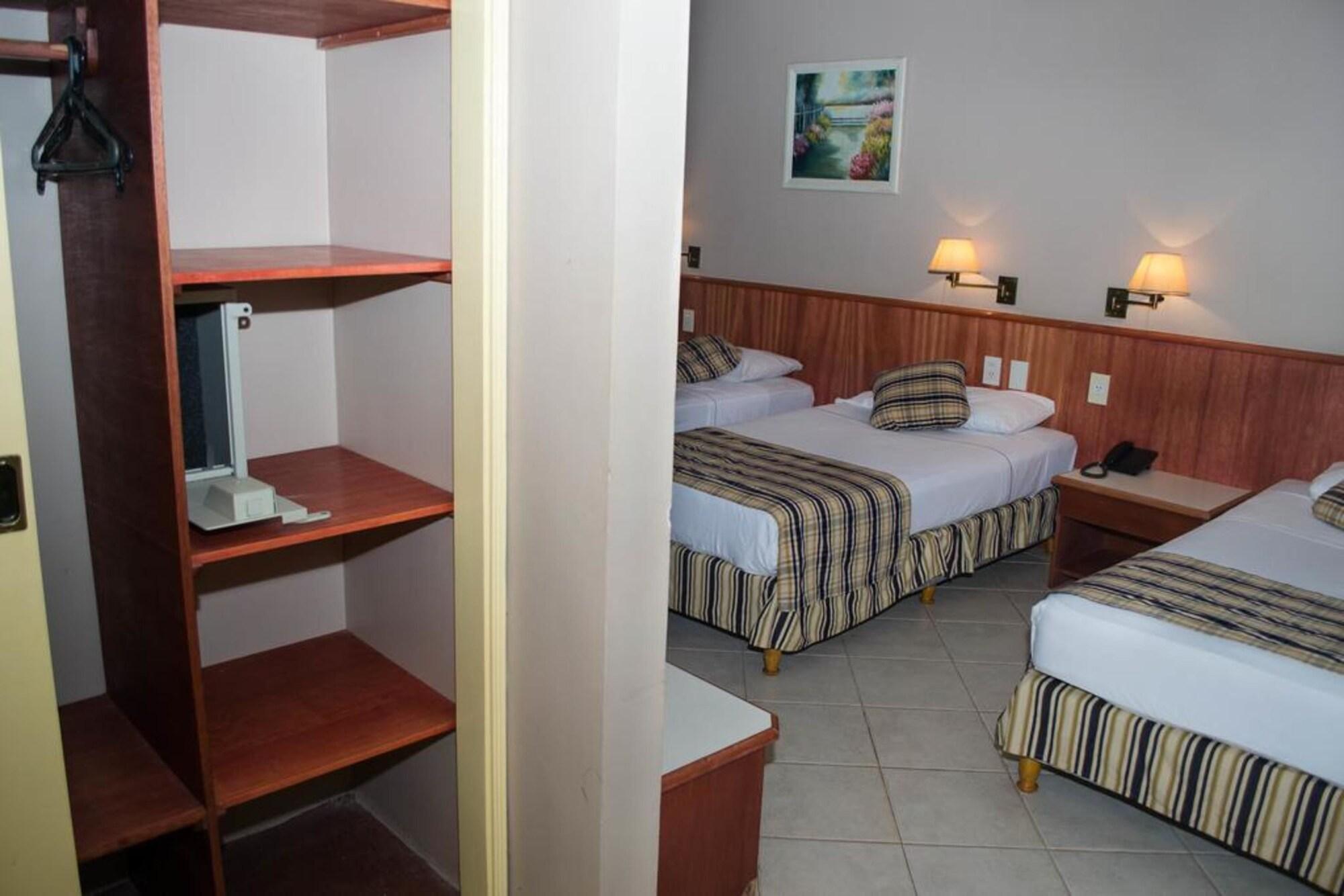 Marcopolo Suites Iguazu Пуерто Игуасу Екстериор снимка