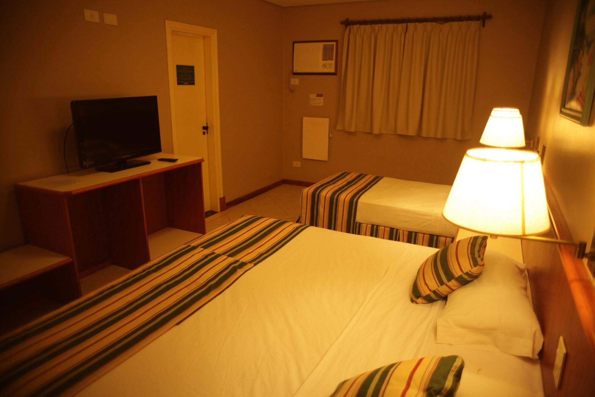 Marcopolo Suites Iguazu Пуерто Игуасу Екстериор снимка
