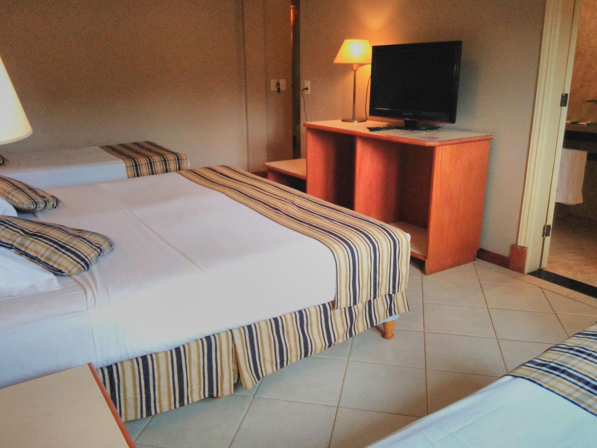 Marcopolo Suites Iguazu Пуерто Игуасу Екстериор снимка