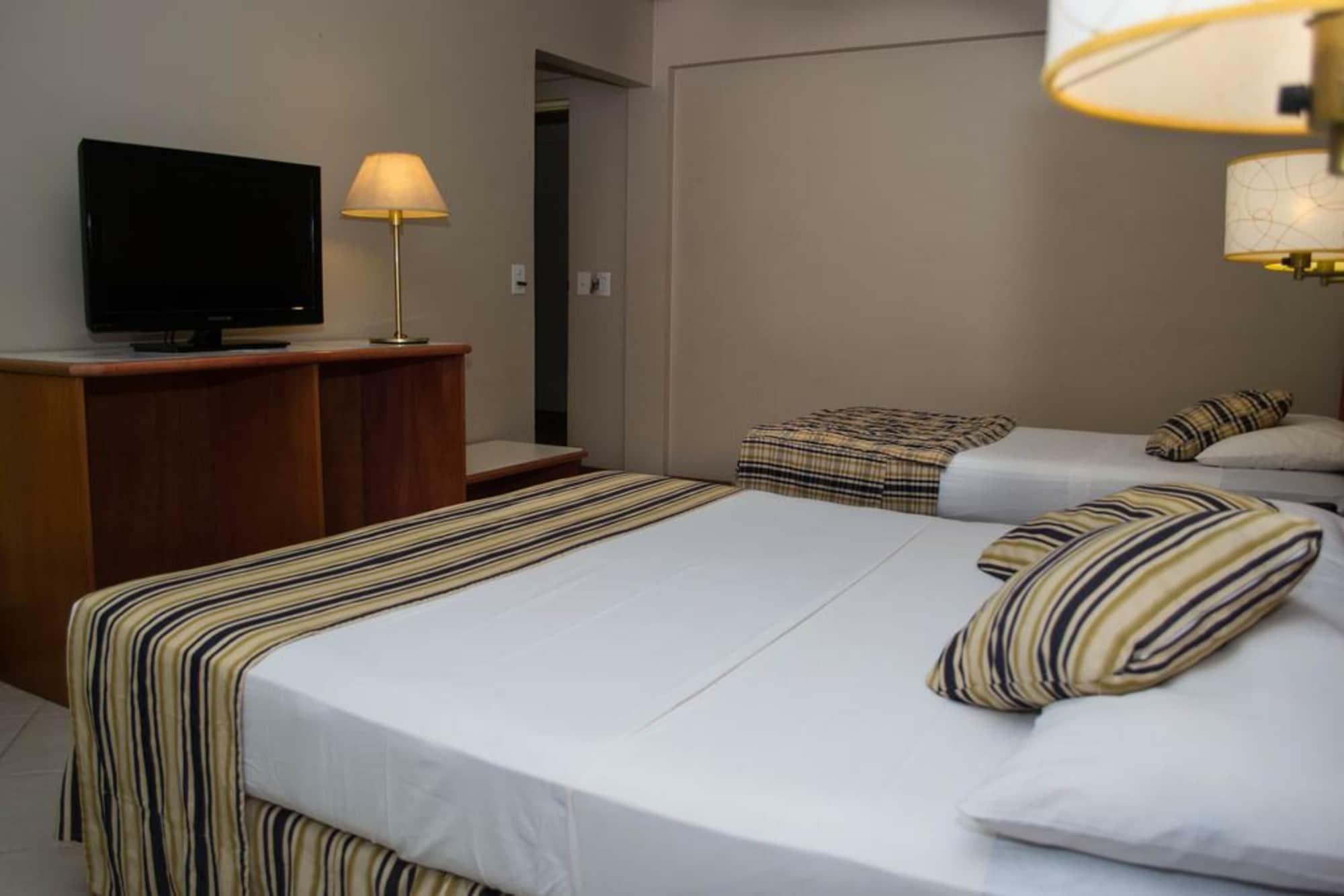 Marcopolo Suites Iguazu Пуерто Игуасу Екстериор снимка