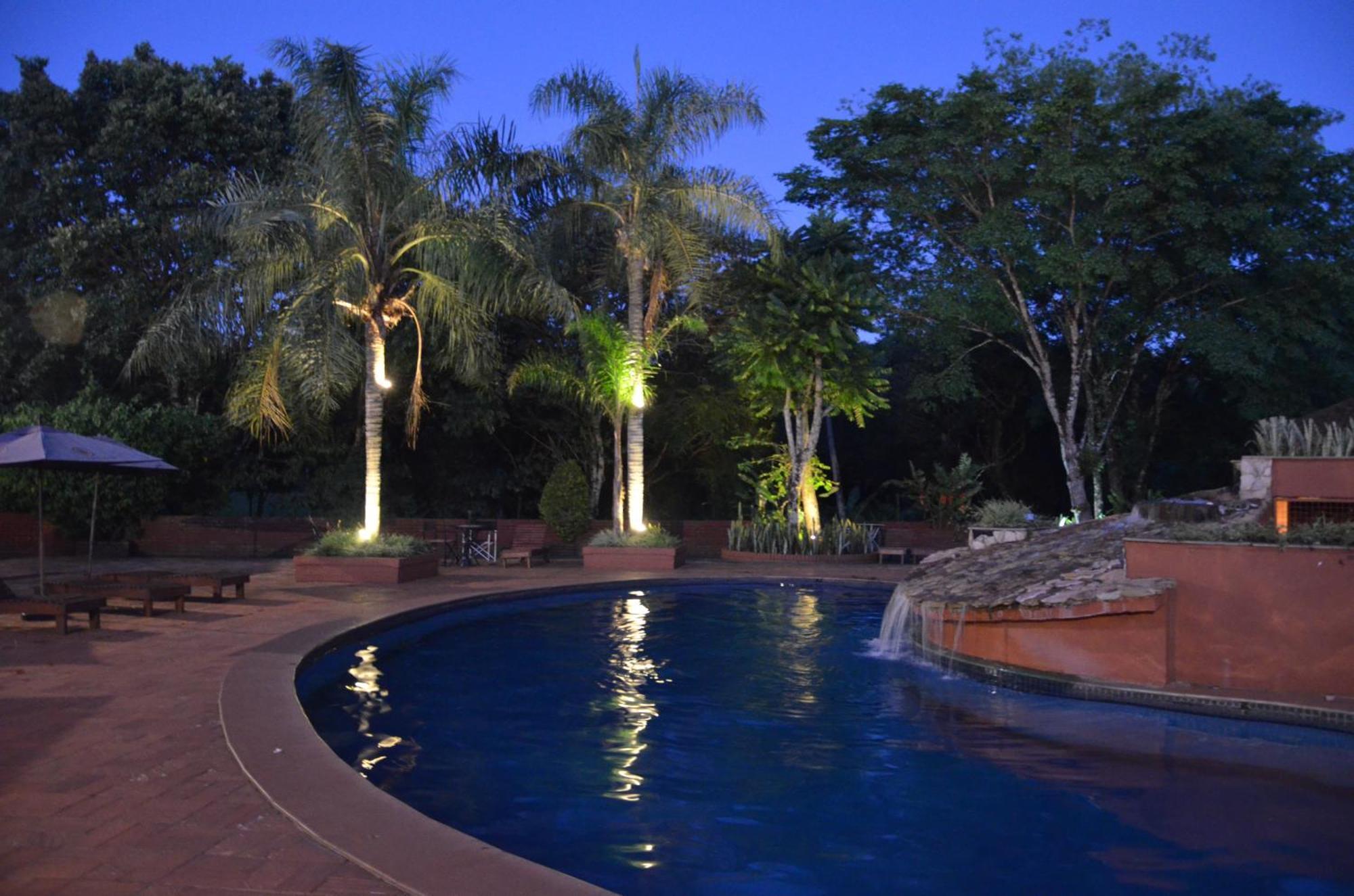 Marcopolo Suites Iguazu Пуерто Игуасу Екстериор снимка