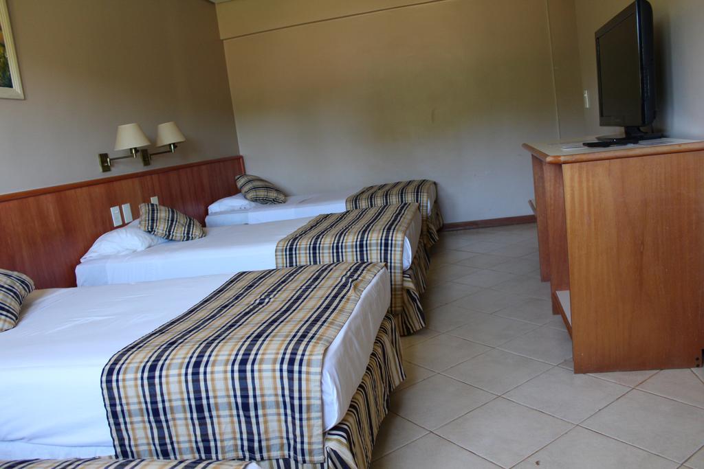 Marcopolo Suites Iguazu Пуерто Игуасу Екстериор снимка